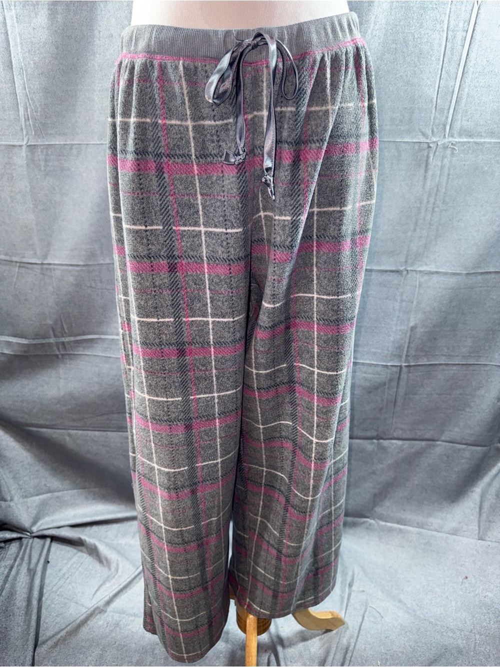 3003-Sleep ZeNista Gray and Pink Plaid Wide-Leg Pajama Pants
